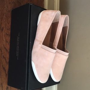 Frye Melanie slip on blush sz 9